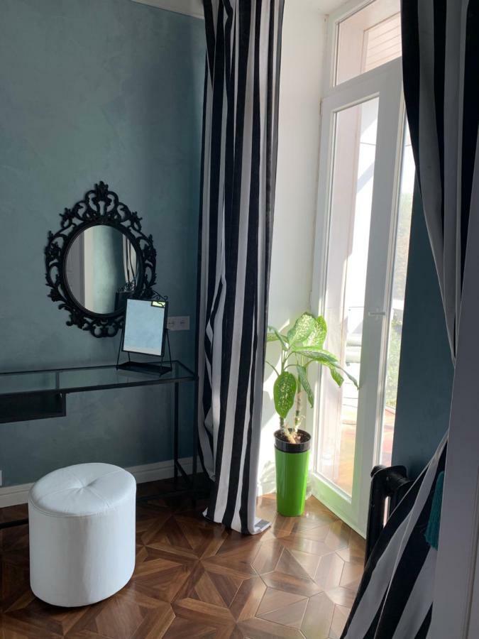 Квартира Титова 12 Dnipro Exterior foto